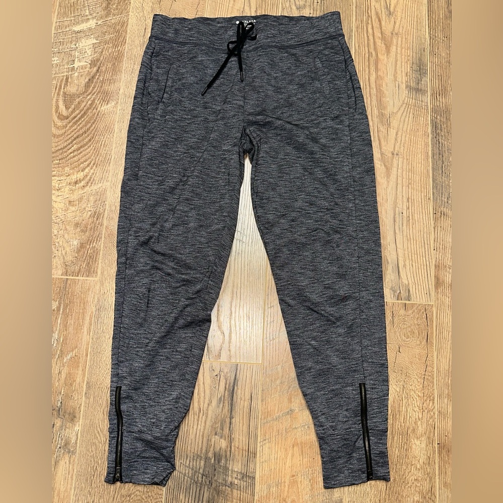 Athleta Ankle Zipped Jogger